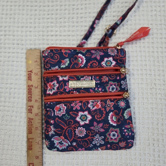 Simply Southern Purse - Picture 2 of 4